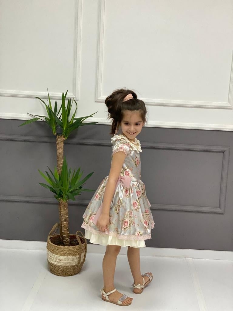 HC Kids Wear Floral Applique Ribbon Dress  - Image 2
