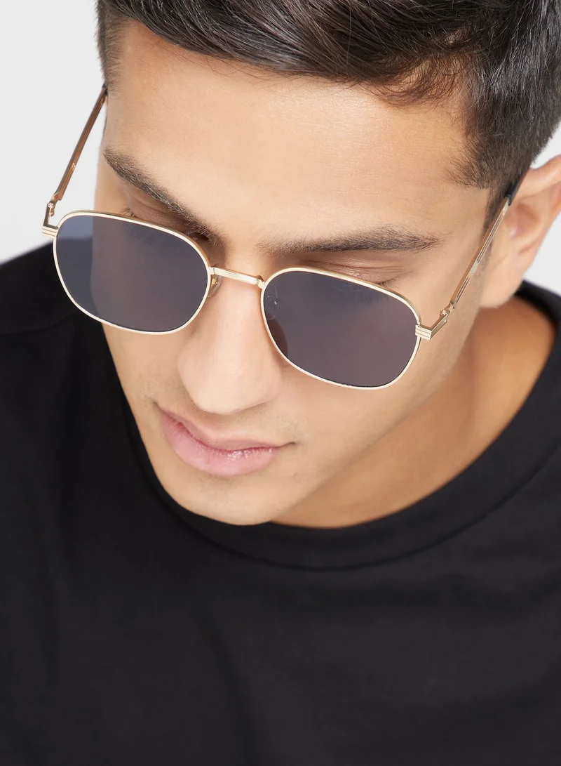 Seventy Five Casual Angular Sunglasses