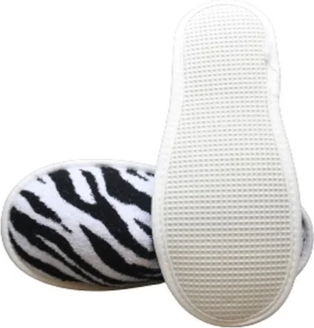 اندر هوم Printed Slippers Towel Bathroom Home Hotel Slippers Non-Slip Thin Closed Toe