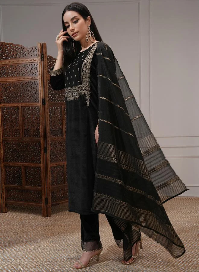 Vishudh Black Embroidered Kurta Set with Dupatta by Styli