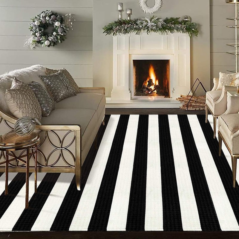 LEEVAN Outdoor Rug 5x8 Black and White Patio Decor Rug Cotton Washable Indoor Outdoor Rug Farmhouse Woven Porch Front Rug Reversible Foldable Rug Layered Door Mat for PorchFront DoorEntrance