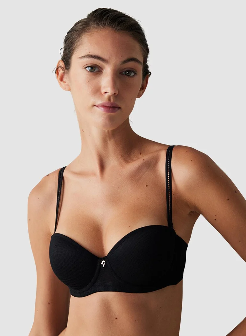 بنتي حمالة صدر مبطنة سوداء قابلة للفتح