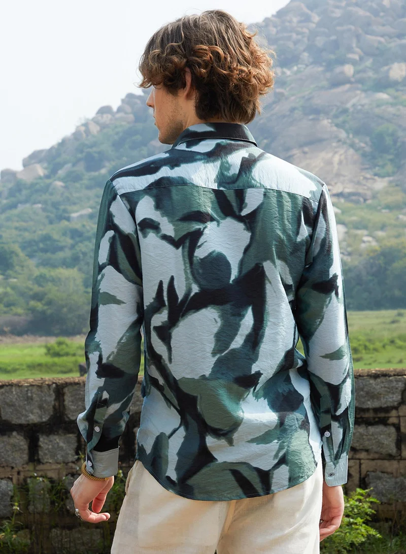 Campus Sutra Men's Emerald Green & Icy Blue Dark-Base Abstract Shirt