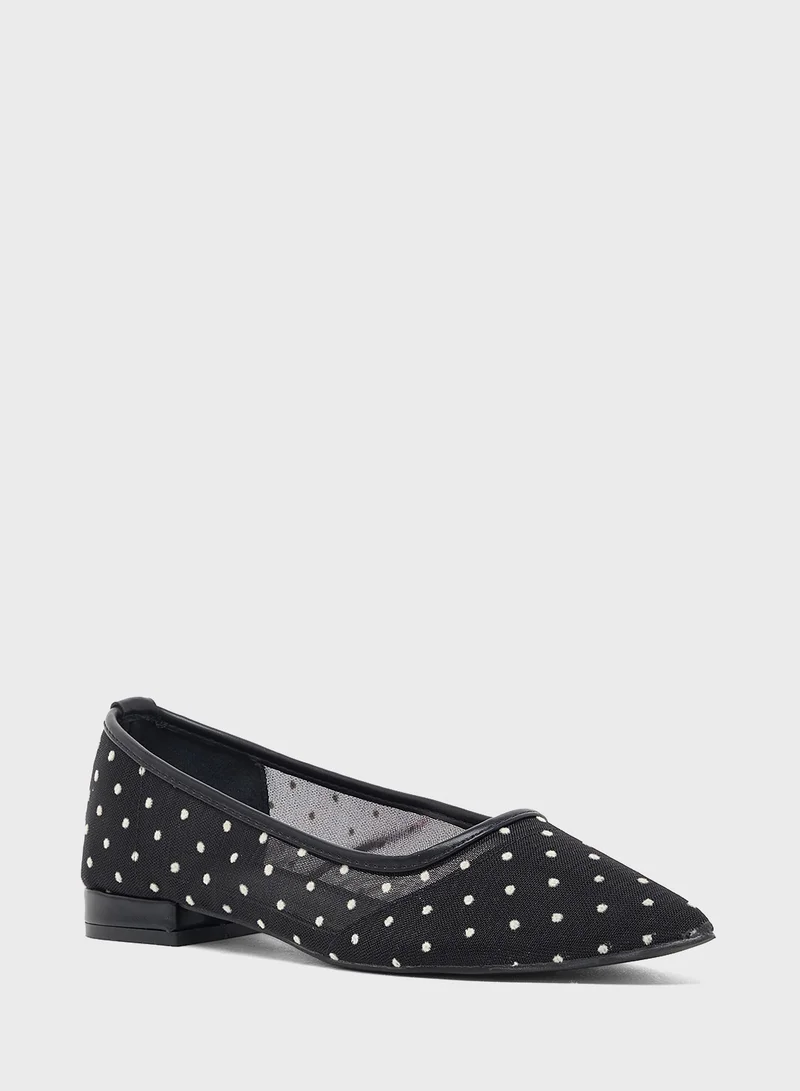 جينجر Pointed Ballerina Flat