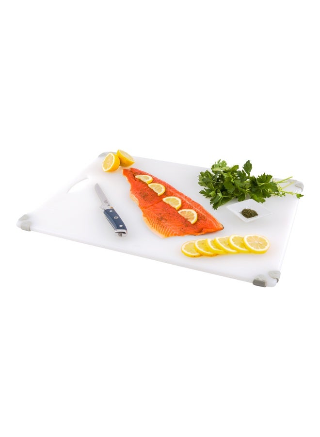 Restaurantware 18" x 24" White Durable Plastic Cutting Board - Rubber Corner Grips Prevent Slipping - Color-Coded for HACCP-Compliant - Measurement Markers for Precise Cutting - Dishwashable - 1-CT - Image 2