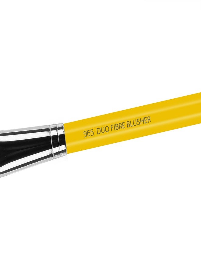 بديليوم تولز فرشاة مكياج احترافية من Bdellium Tools - سلسلة ستوديو 965 ثنائية الألياف لأحمر الخدود - بألياف صناعية ناعمة، لوضع لمسة لونية مميزة (أصفر، قطعة واحدة) - Image 4