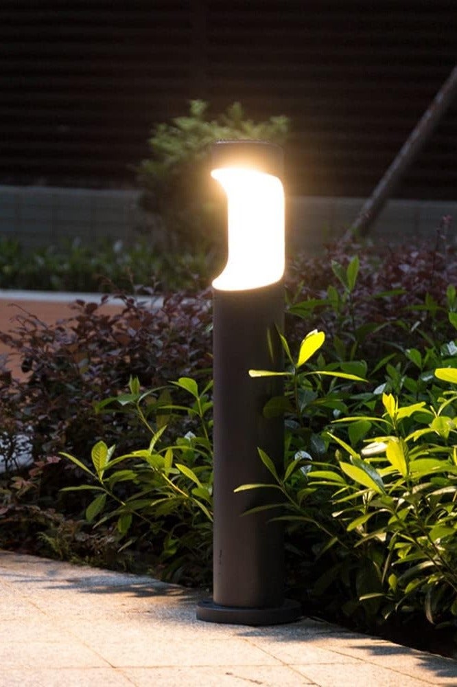 BESTAR 12W Outdoor LED Bollard Light - IP65 Waterproof Garden Pathway Lamp, 600mm Height, Aluminium Body, 180° Beam Angle - Image 3