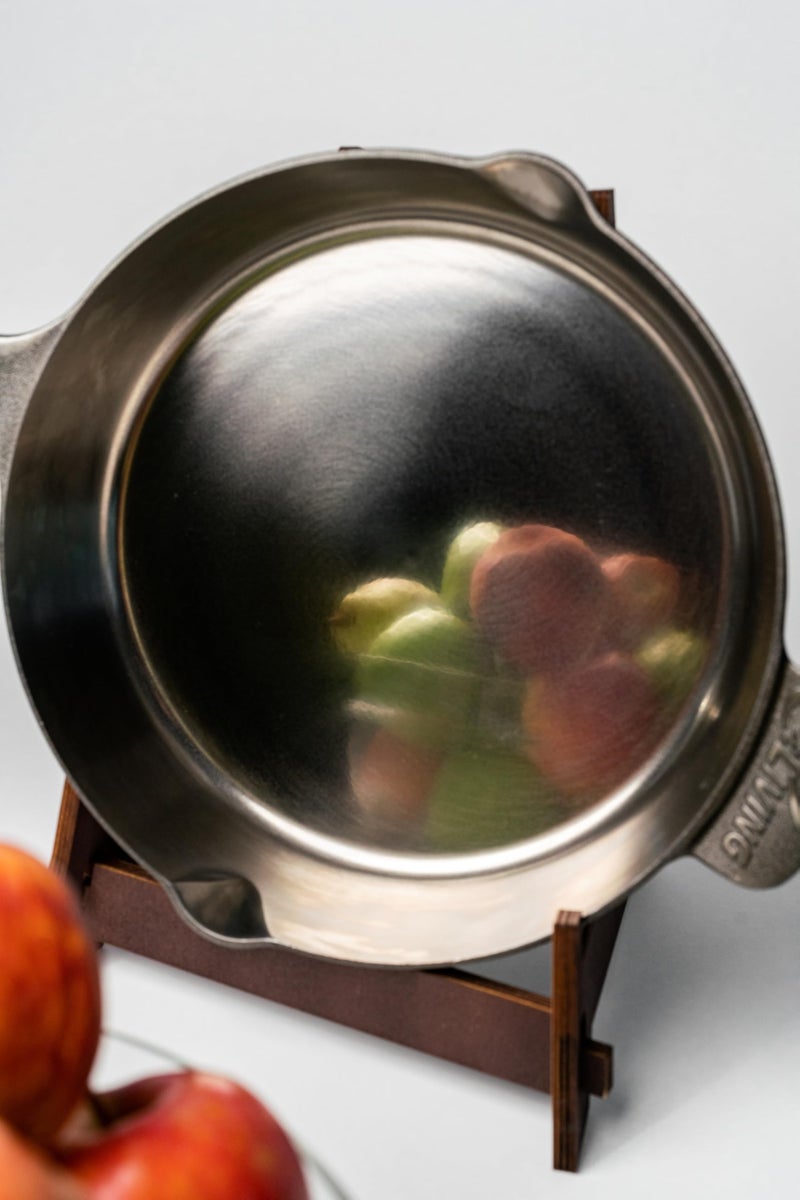 iLiving Un-seasoned Modern Heirloom Mirror Polished Cast Iron Skillet Pan 12" (2.7" Wall Height / 3.7 L), Silver - Image 2