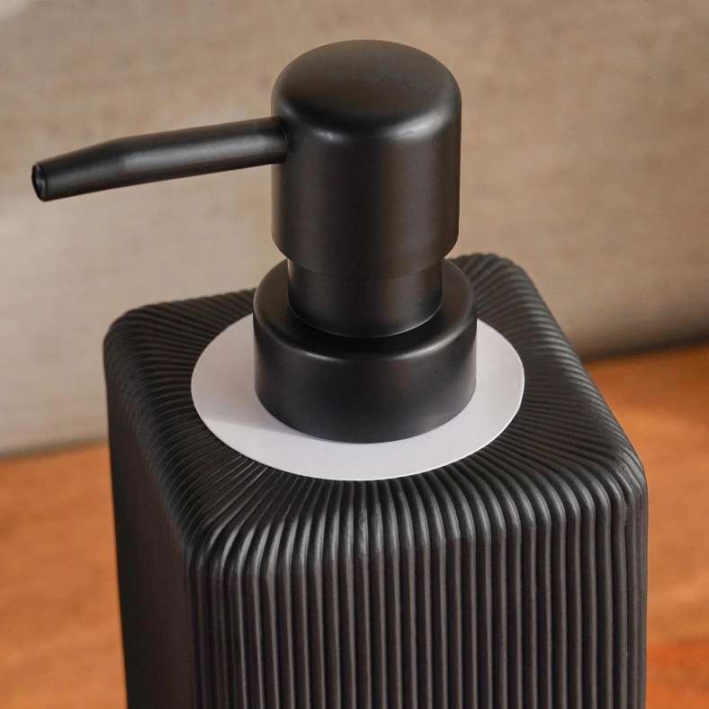 Pan Home Prime Soap Dispenser 7.1x7.1x20cm - Black - 211HEL9900478 - Image 2
