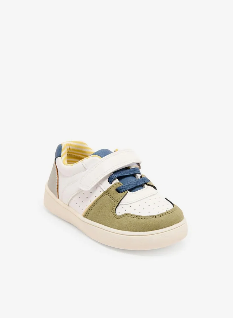 بيرفيت Boys Panelled Hook & Loop Sneakers