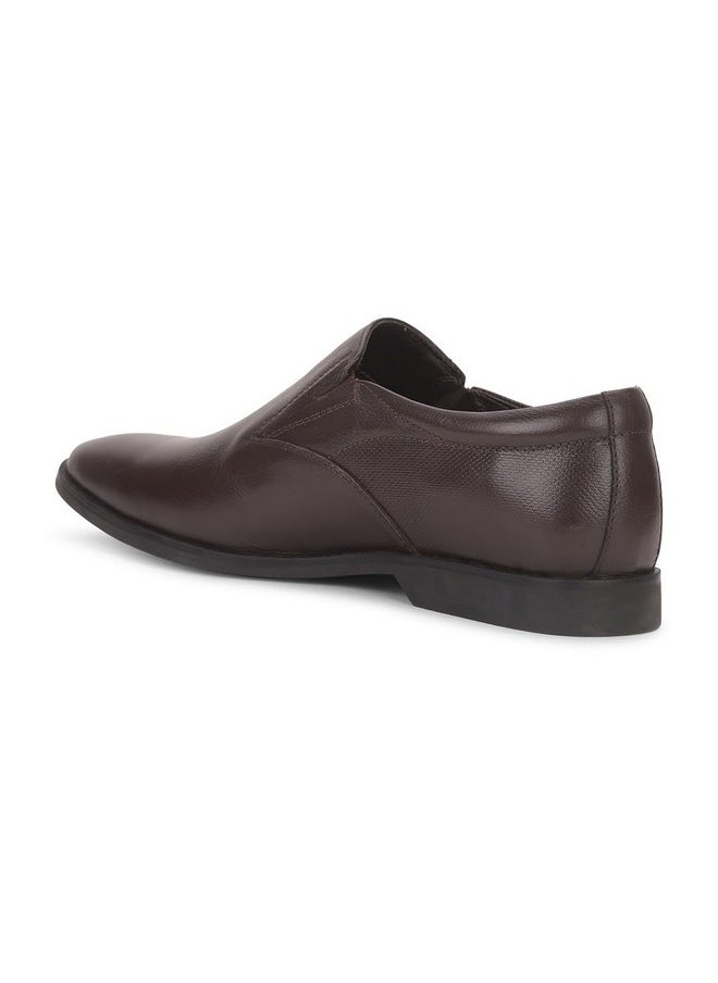 Hush Puppies - Hus Puppies Mens Shoe Alpha Slipon E 24 8554050_Brown_UK8 - Image 1