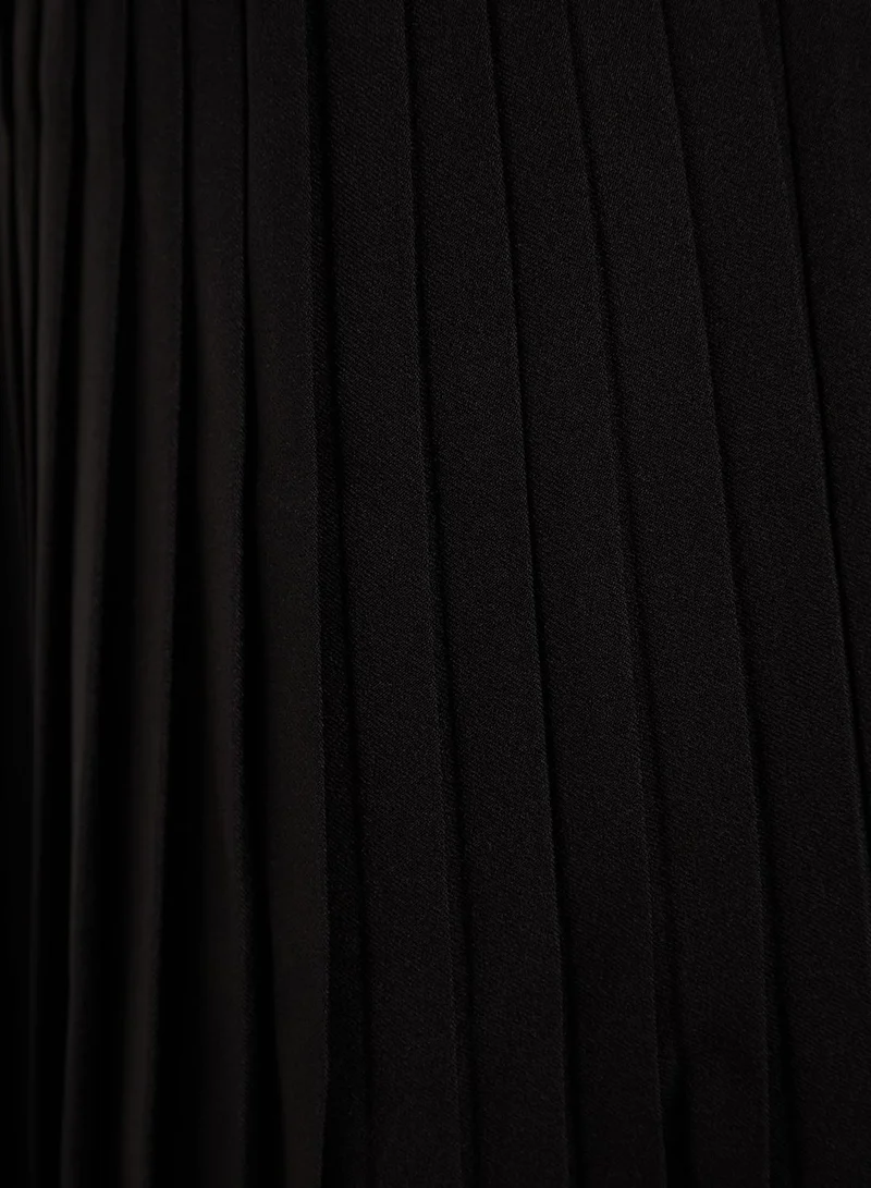 Trendyol Curve Pleat Detail Dress