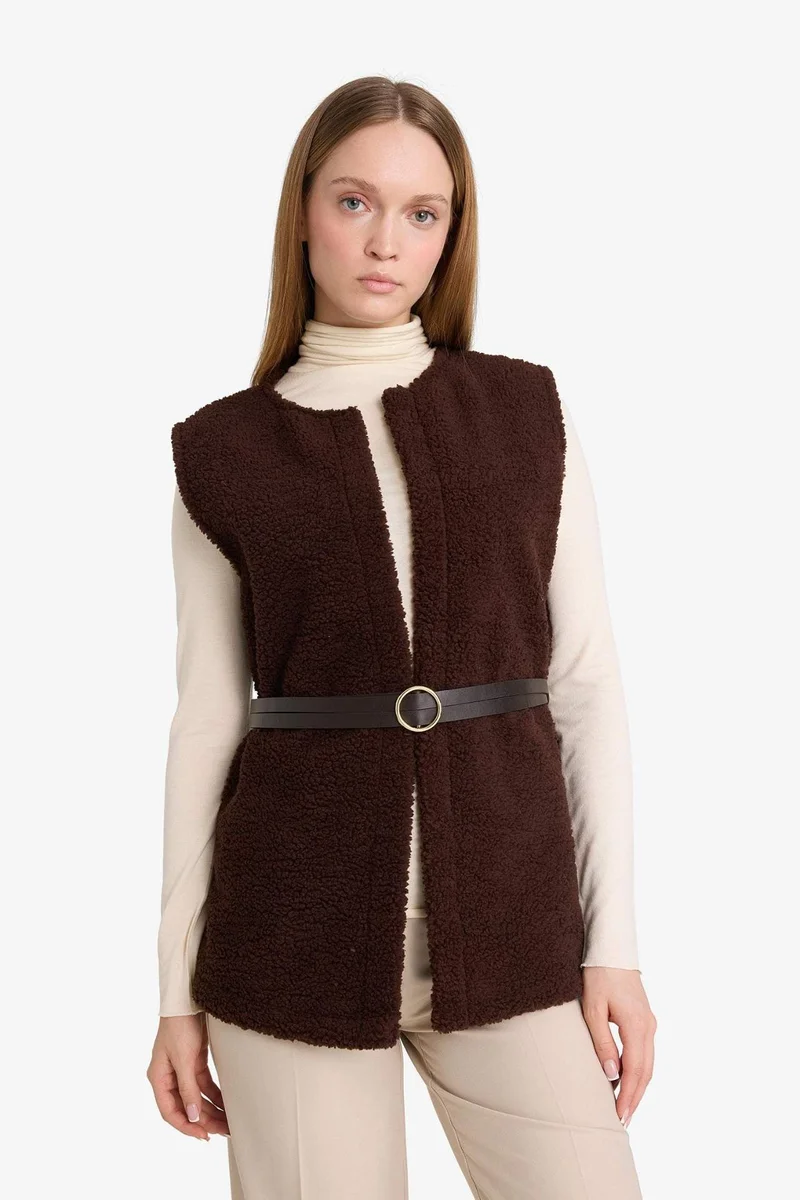 ديفاكتو Regular Fit Crew Neck Plush Soft Hairy Inside Cardigan