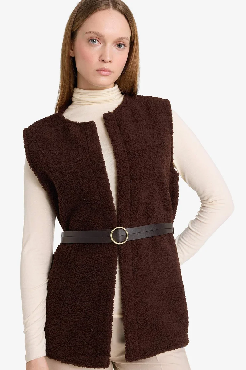 ديفاكتو Regular Fit Crew Neck Plush Soft Hairy Inside Cardigan