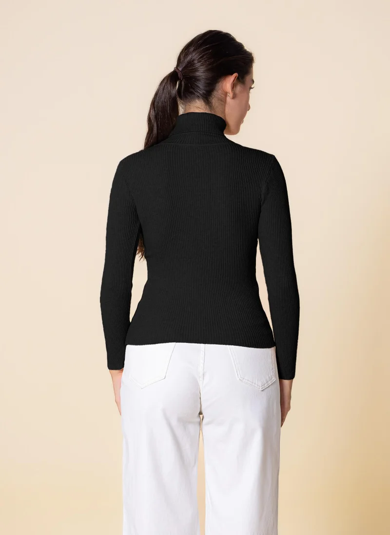 SHAPES KNITTED HIGH-NECK TOP