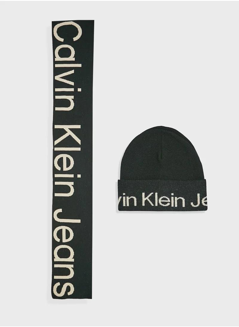 CALVIN KLEIN Monogram Detailed Beanie With Scarf