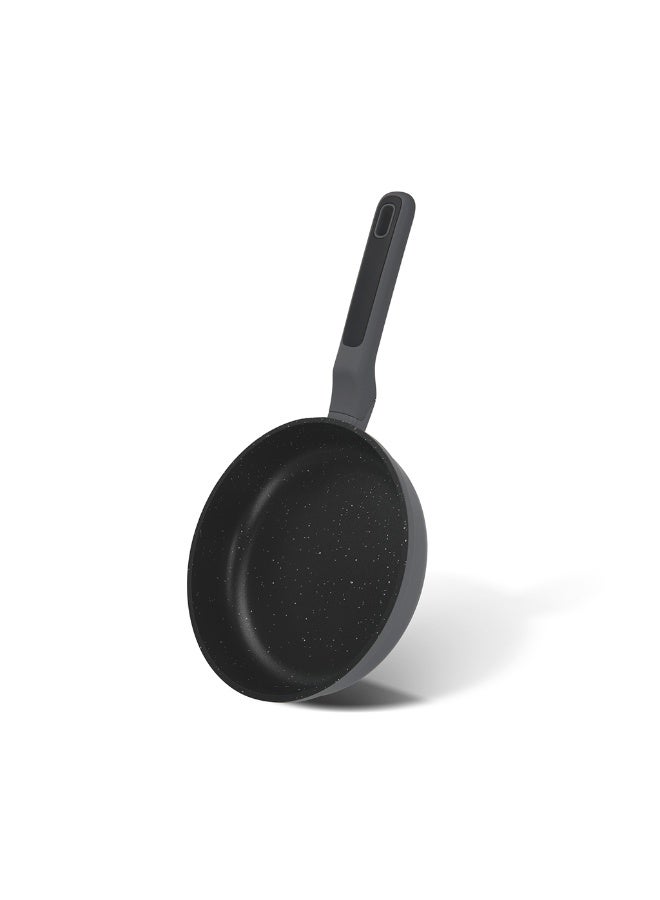 Fissman مقلاة 22 سم، مقلاة ألمنيوم مصبوبة غير لاصقة 22x5.5 سم بتقنية التيتانيوم برو | طلاء GREBLON C3 الاحترافي بتقنية ألمانية | متوافقة مع الحث | مقبض باكلايت - Image 1