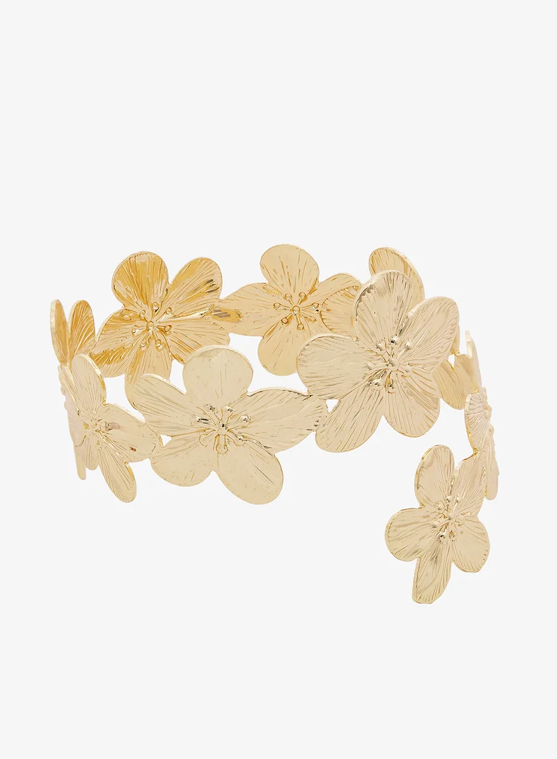 جينجر Floral Shaped Gold Arm Cuff