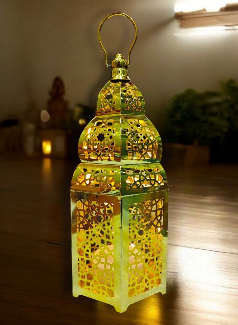 فانوس رمضان سداسى بقبه مفرغ اسلامى ليد مع نغمه رمضان لون ذهبي