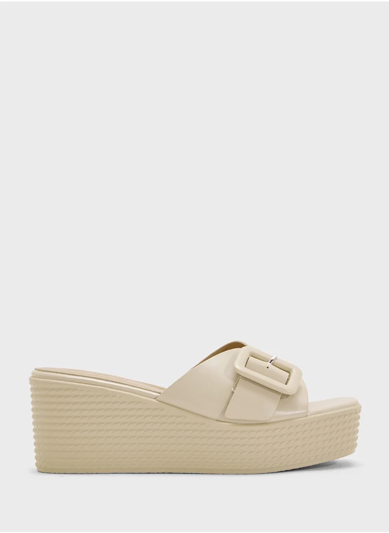 كلاوس Casual Wedged Sandal