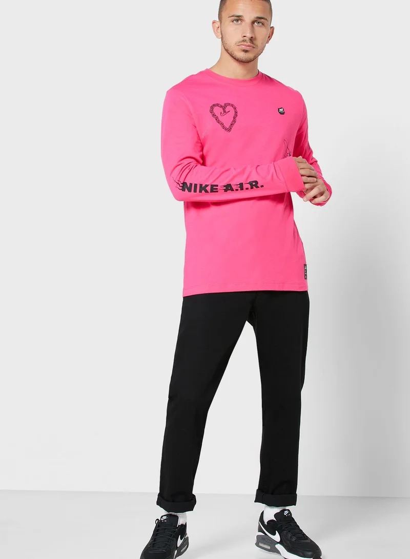 Nike NSW Seasonal 2 T-Shirt