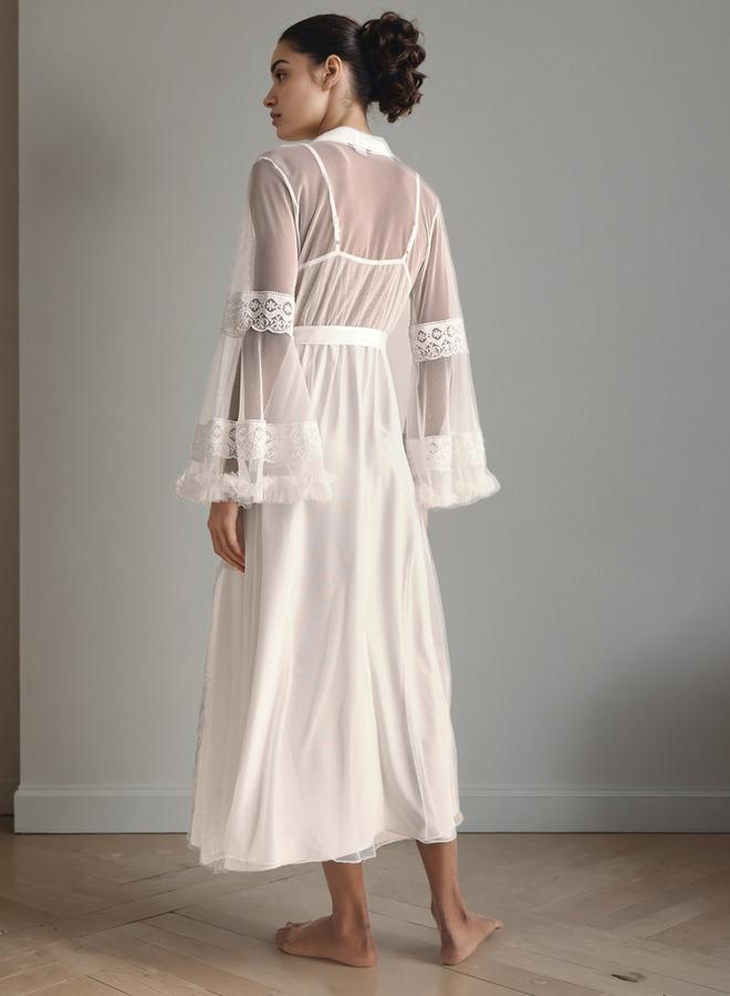 سبلاش فيڤ روب زفاف مع فستان نوم مزين بالدانتيل - Image 3