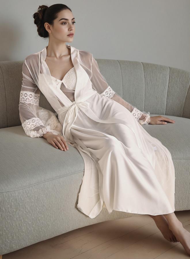 سبلاش فيڤ روب زفاف مع فستان نوم مزين بالدانتيل - Image 1