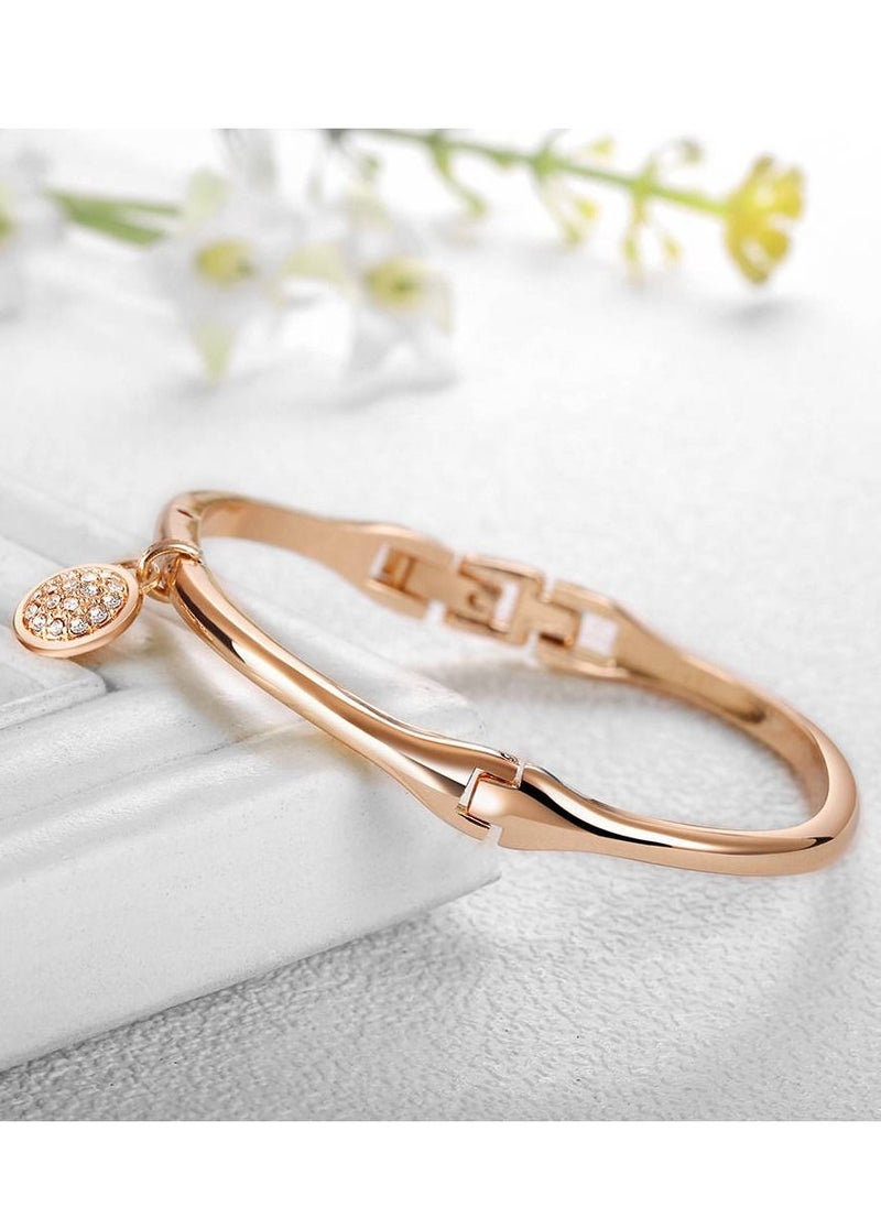 Ginave - Ladies Analog Watch with 3 Bracelets - Rose Gold - Image 1