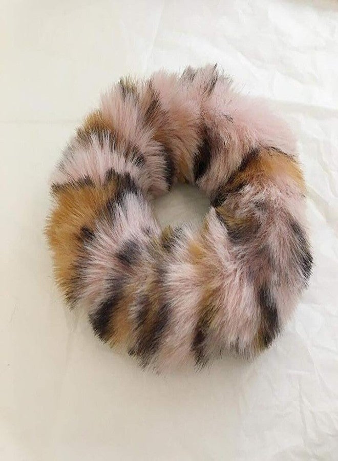 Minta 6pcs New Leopard Print Fluffy Scrunchie Faux Fur Furry Elastic Hair Ring Rope Band Tie Round Girls Scrunchies(RANDOM COLOR) - Image 4
