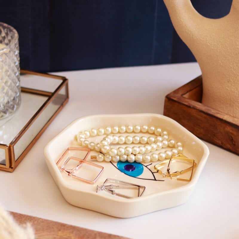 Craftribal Ceramic Hand Painted Evil Eye Trinket Tray/Jewellery Dish, 6.5 inches Diameter (White) (Evil Eye) - Image 4