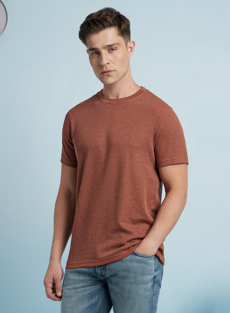 Dennis Lingo Men's Rust Cotton Blend Solid Regular Fit T-Shirt  - Image 2