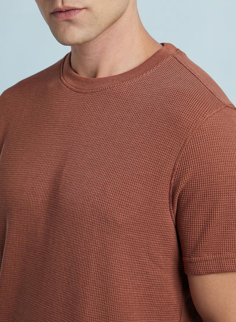 Dennis Lingo Men's Rust Cotton Blend Solid Regular Fit T-Shirt  - Image 5