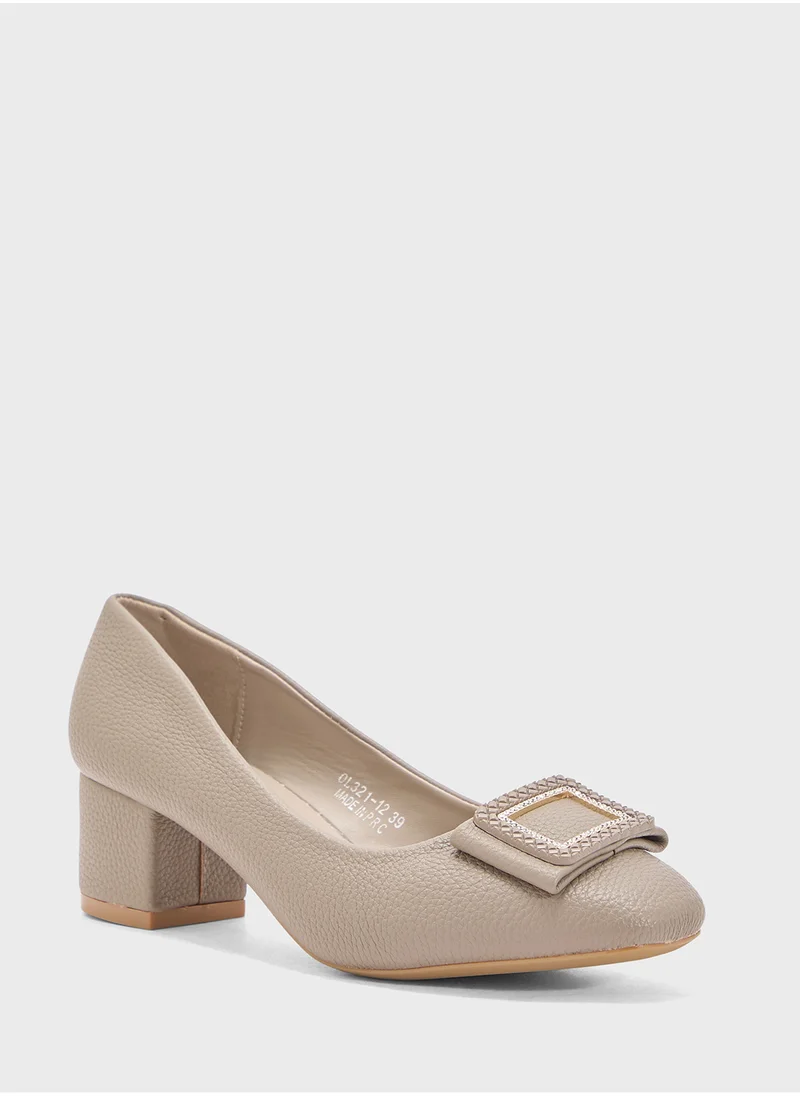 بيتك ستيبس Low Block Heeled Pump