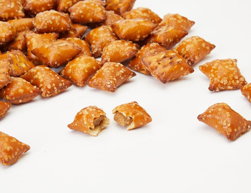 Kirkland Signature Peanut Butter Pretzels, 55 oz - Image 3