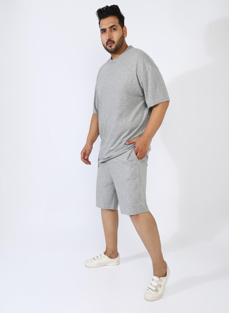 Instafab Plus Men's Light Grey Solid Co-Ord Set For Casual Wear | Crew Neck | Short Sleeve | Pull On Closure | Plus-Size Co-Ords Crafted With Comfort Fit For Everyday Wear - Image 3