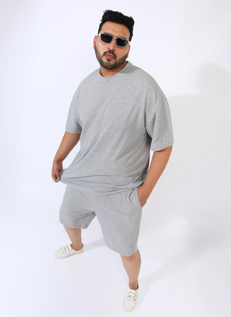 Instafab Plus Men's Light Grey Solid Co-Ord Set For Casual Wear | Crew Neck | Short Sleeve | Pull On Closure | Plus-Size Co-Ords Crafted With Comfort Fit For Everyday Wear - Image 5