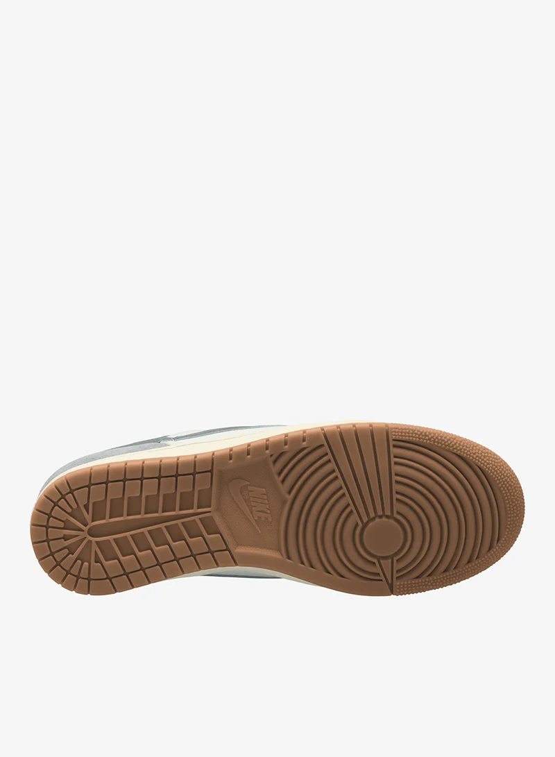 Jordan  Air Jordan Skyline Low Le for Men | Best Price UAE