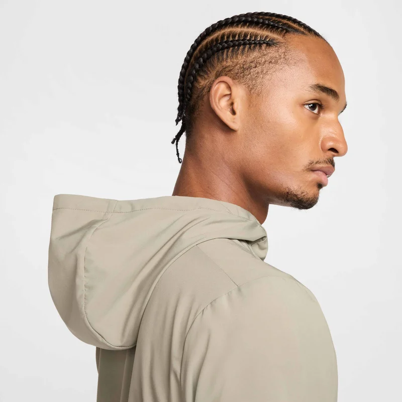 Nike Green Men's Form Dri-FIT Hooded Jacket for Men | Best Price UAE