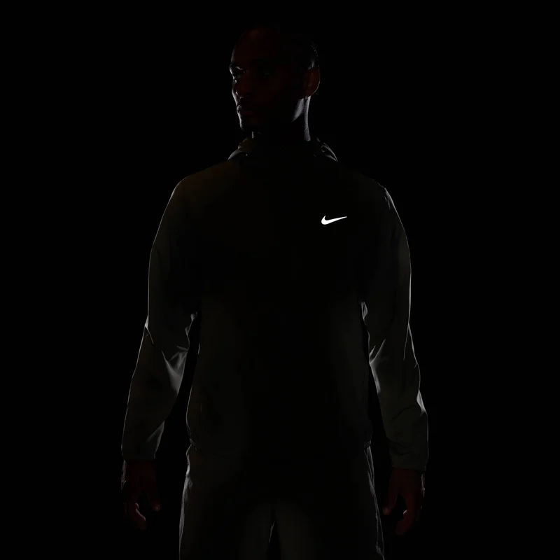 Nike Green Men's Form Dri-FIT Hooded Jacket for Men | Best Price UAE