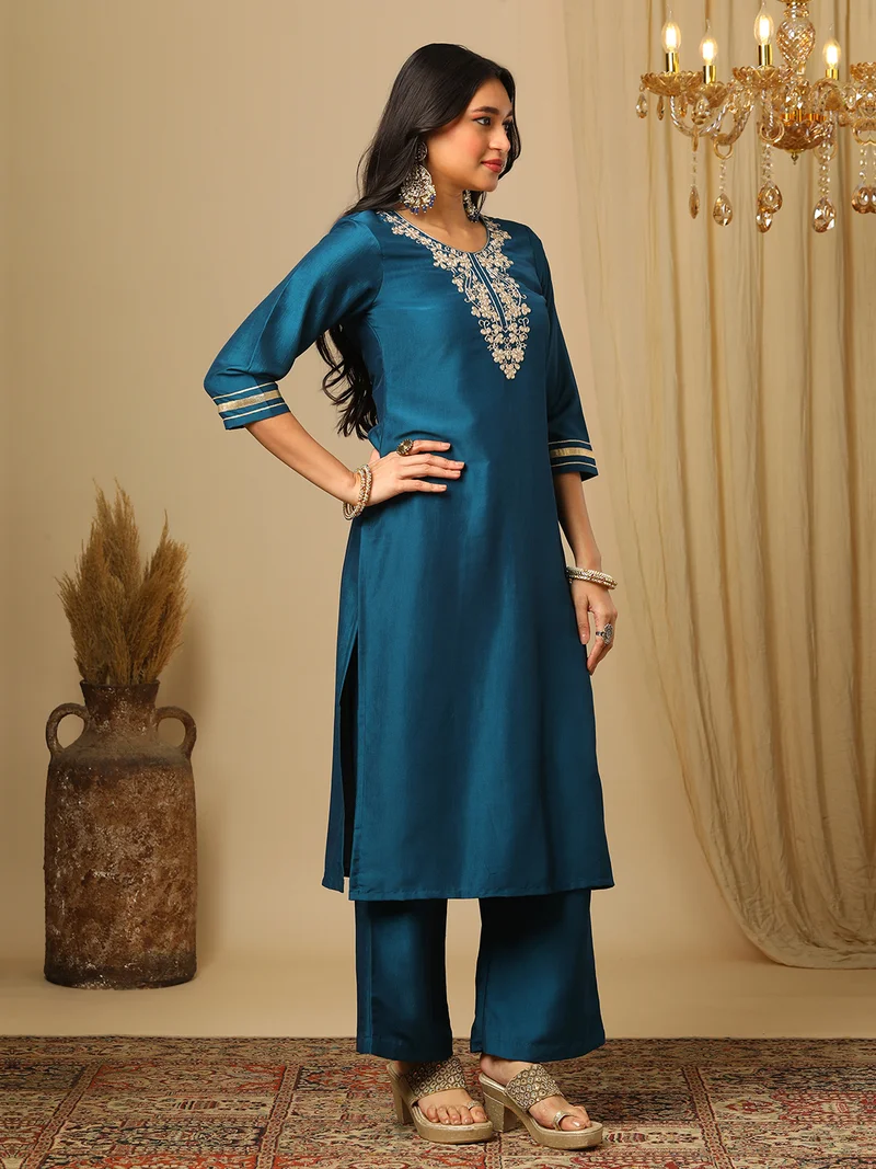 globus Women Floral Embroidered Regular Gotta Patti Kurta With Trousers