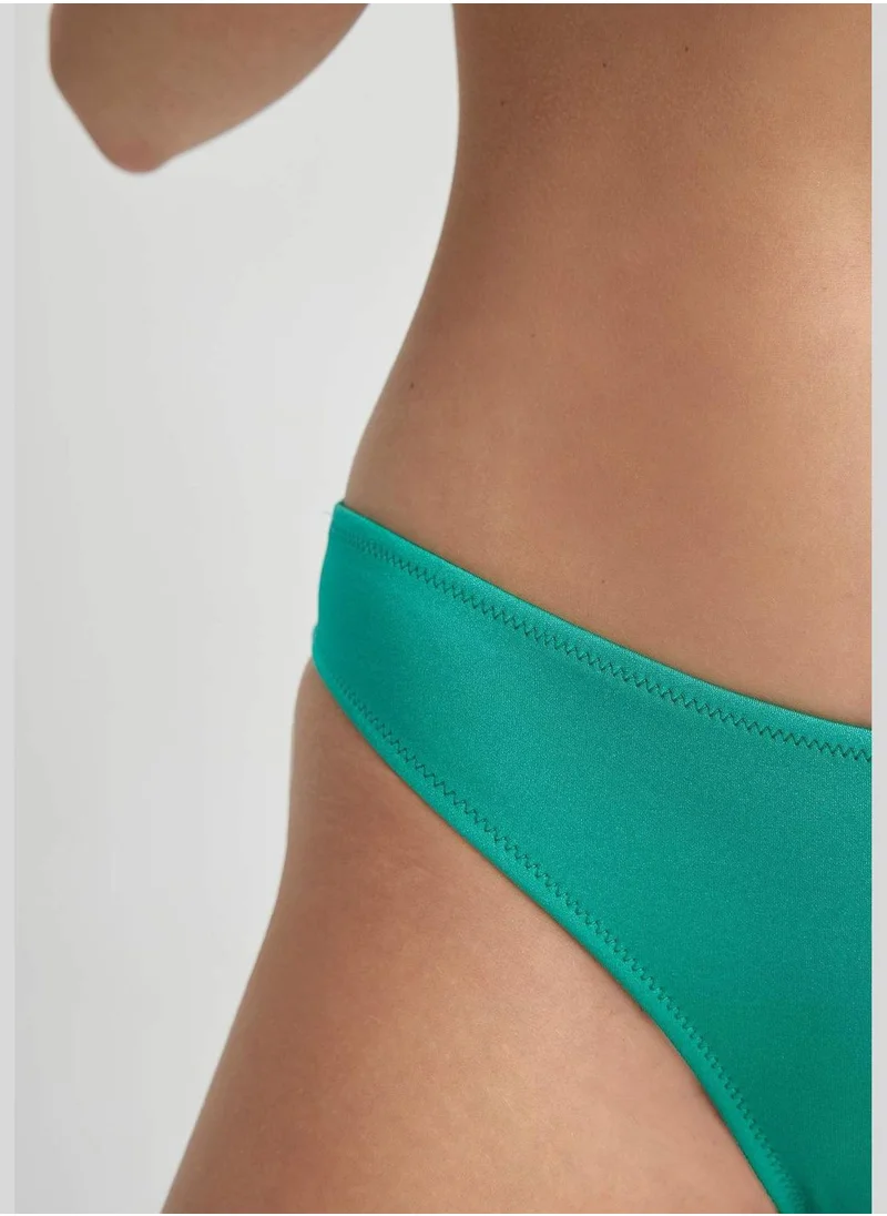 ديفاكتو Regular Fit Bikini Bottom