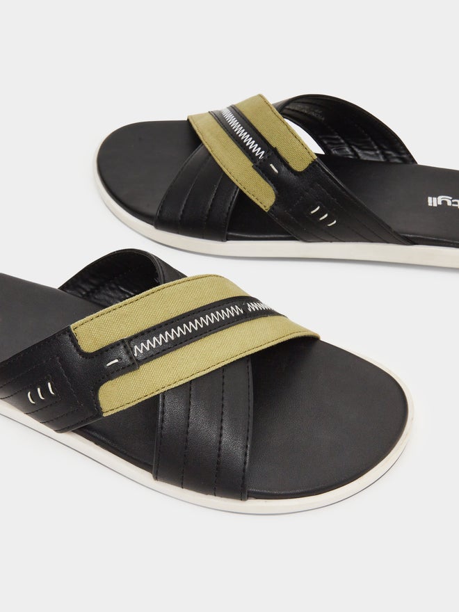 Styli Men Cross Strap Comfort Sandals - Image 3