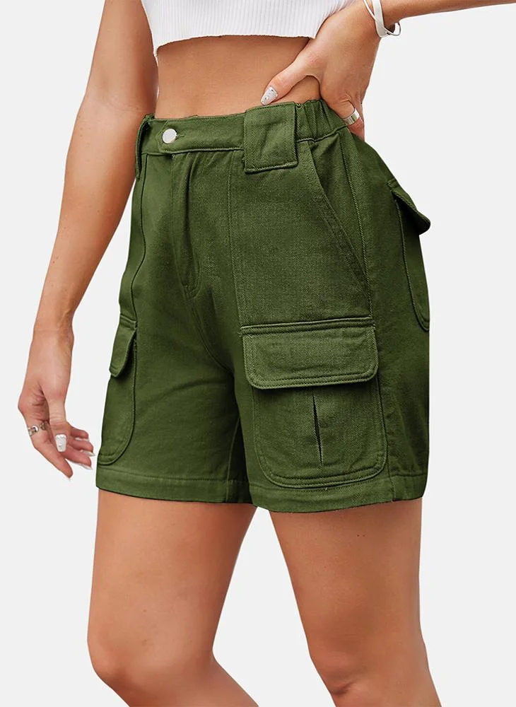 يونيكي Green Mid Rise Plain Slim Fit Shorts