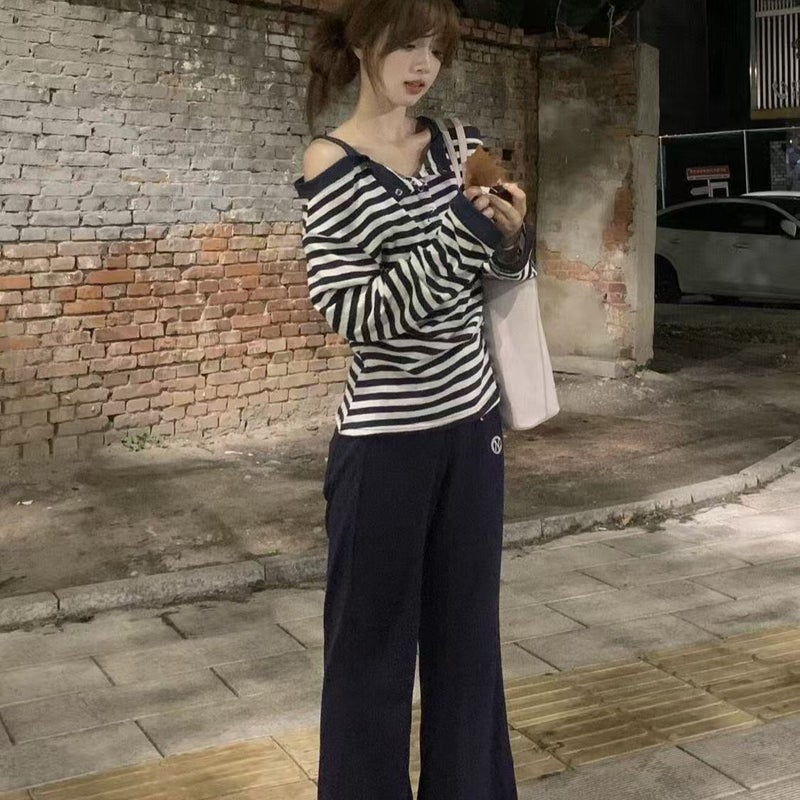 Plus Size Korean Style Off-Shoulder Long Sleeve T-Shirt for Women, Slimming and Concealing - Image 4