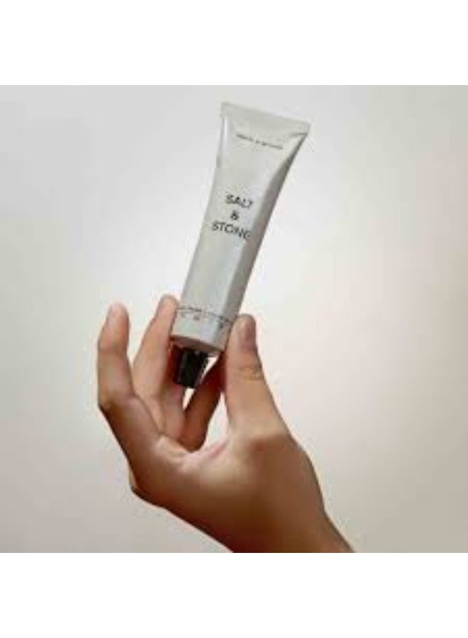 SALT & STONE Handcream Santal & Vetiver 60ml - Image 4