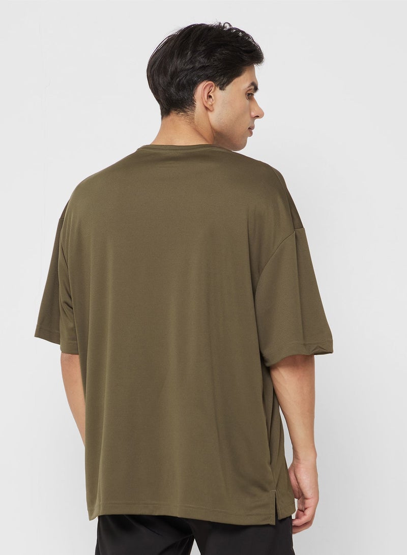 Reebok Essentials Graphic T-Shirt - Image 2