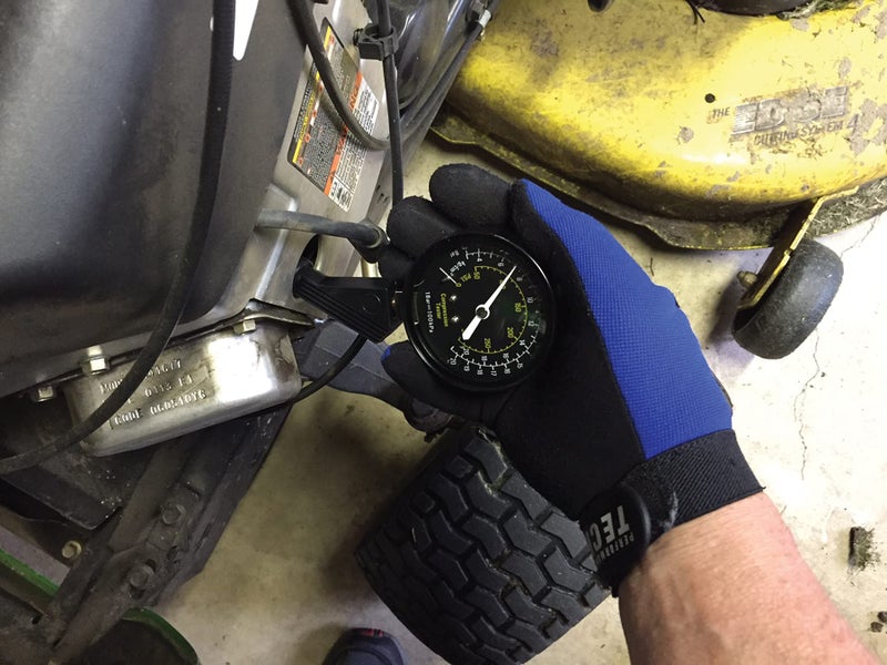 Performance Tool W80580 0 - 300 PSI Compression Tester for Automotive and Small Engine Diagnosis - Image 2