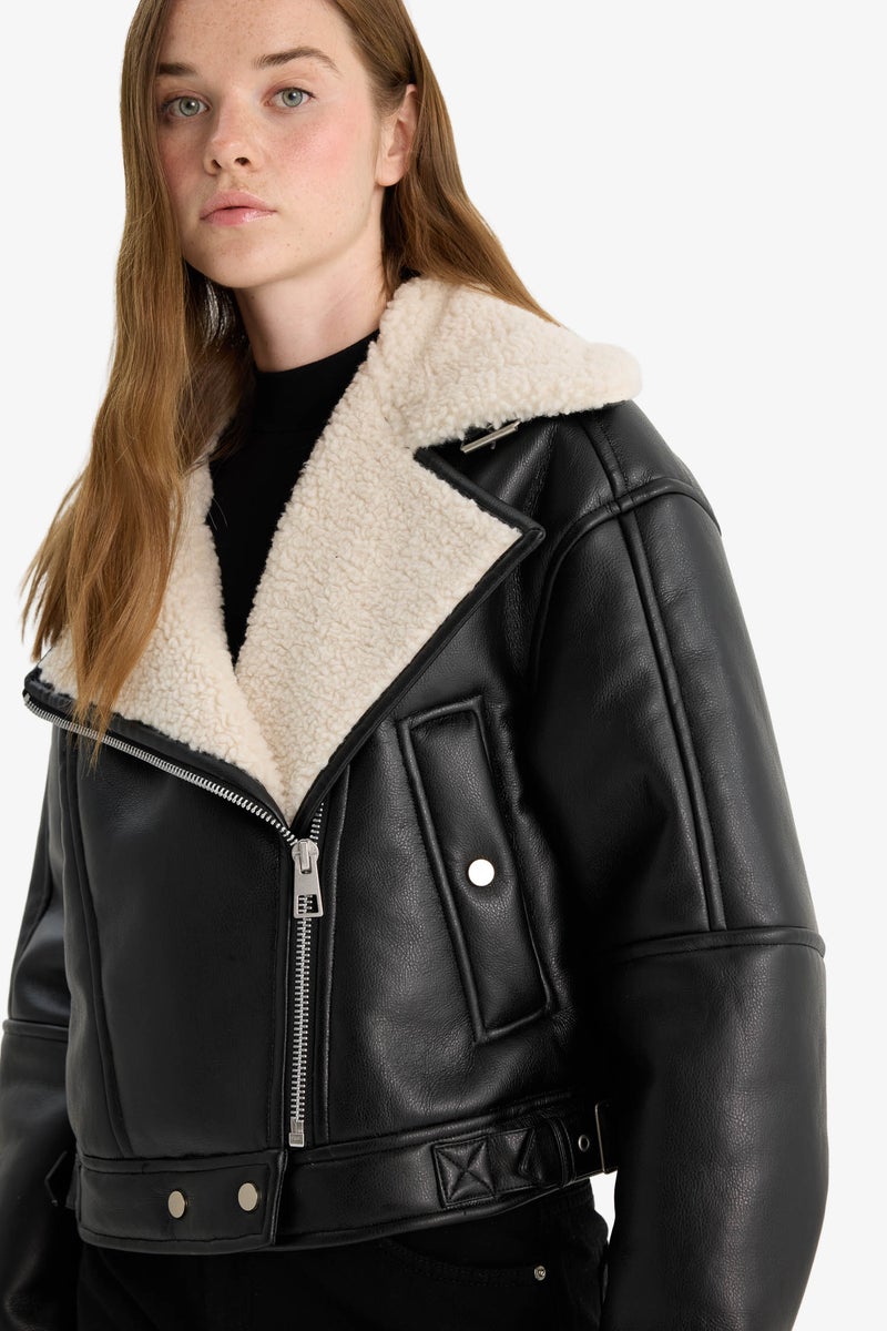 DeFacto Black Woman Oversize Fit Faux Fur Lined Faux Leather Jacket Casual - Image 5