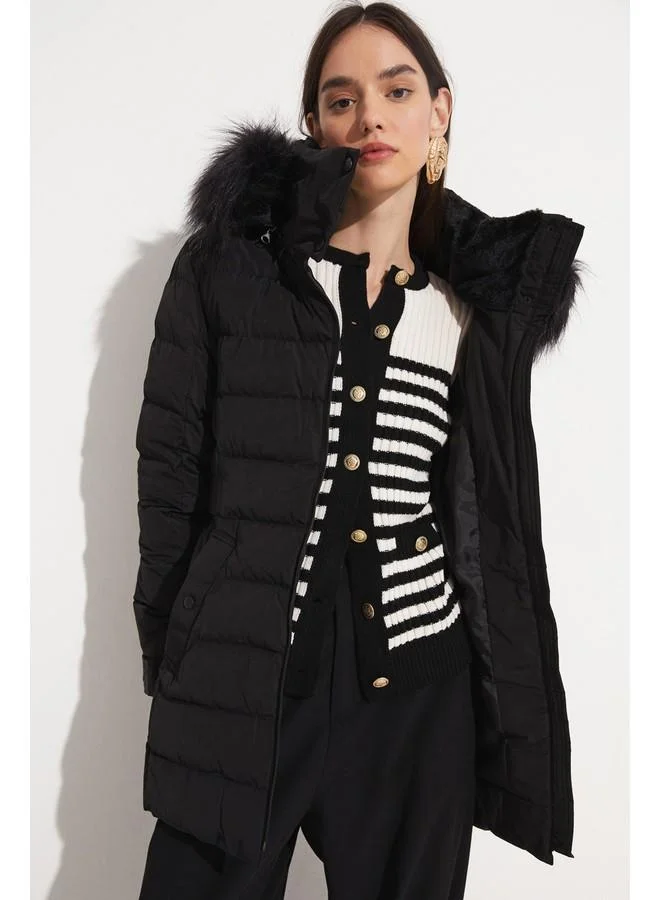 جون June Exclusive Fiber Filled Hooded Coat Black