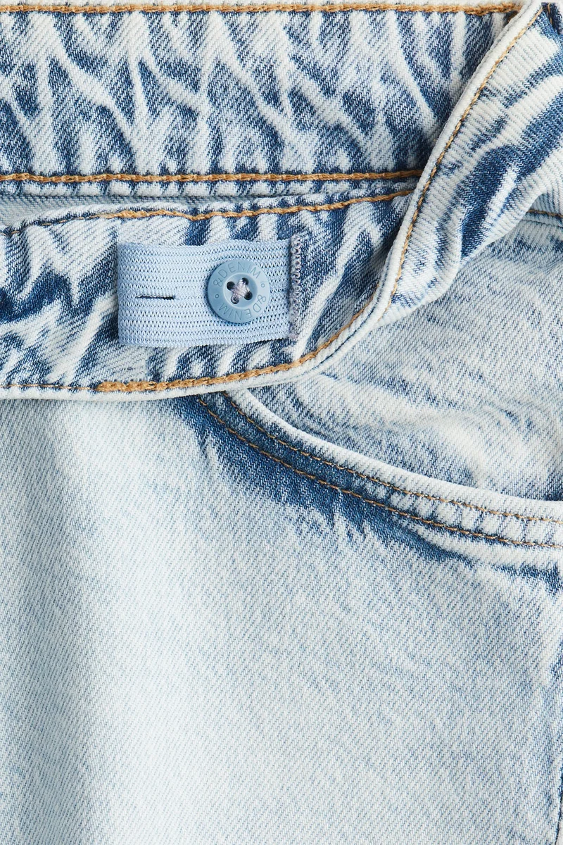 H&M Relaxed Tapered Fit Jeans